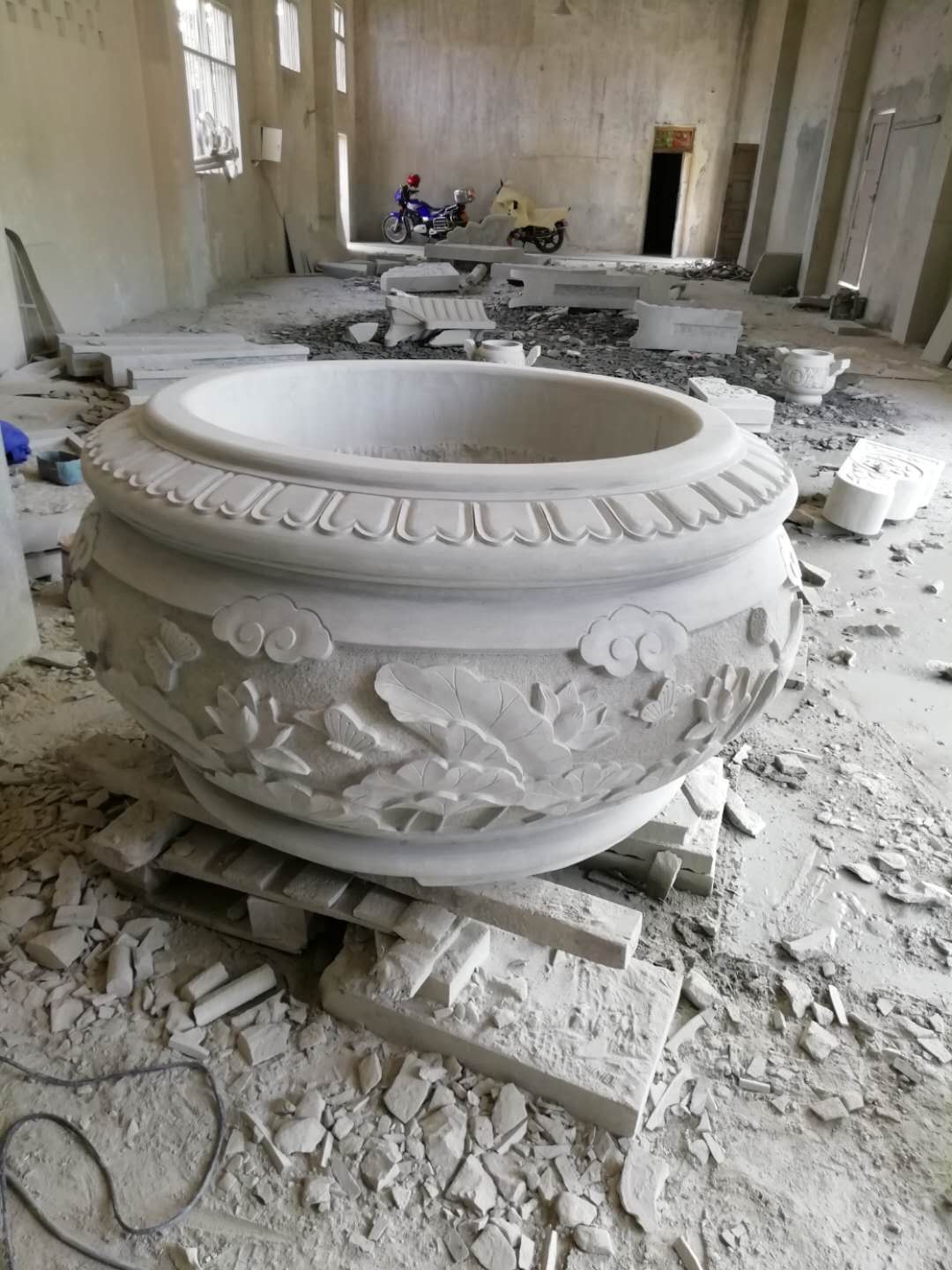 石材楼梯扶手的设计灵感与家居美学(图4) 石材楼梯扶手的设计灵感与家居美学(图4)