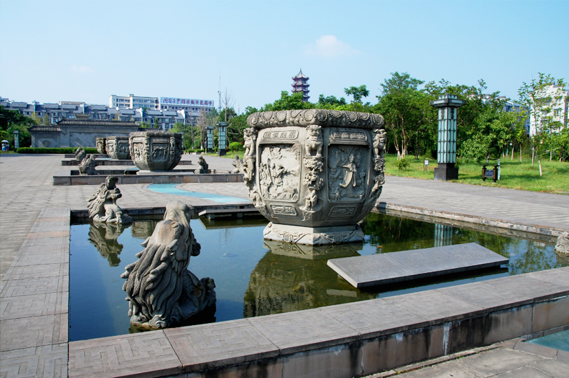 水泥仿石材栏杆厂家(图1) 水泥仿石材栏杆厂家(图1)